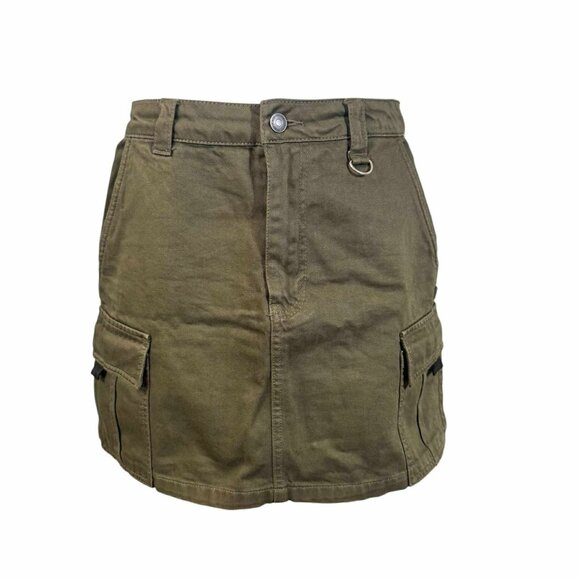 This Women's Mini Skirt in denim cargo green from Forever 21 is a stylish and ve - Picture 6 of 7